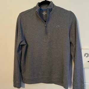 Vineyard Vines Boys (youth) size xl grey GUC $29